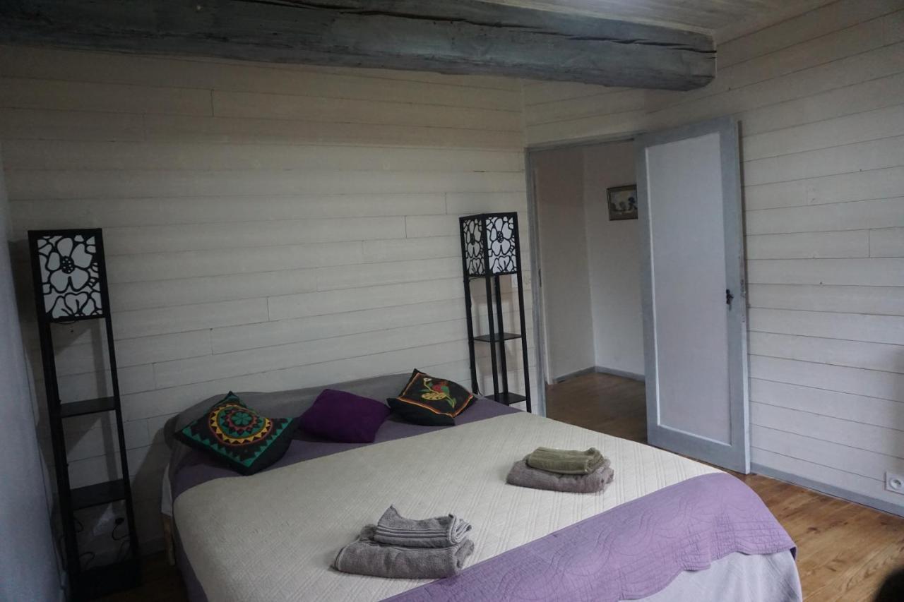 Вилла Les Hiboux Castelnau-Durban Экстерьер фото